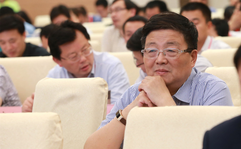 “情融江苏，，，，，共话未来”—肖伟董事长出席江苏生长大会