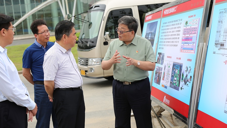 市委书记项雪龙一行莅临JDB电子平台药业视察调研