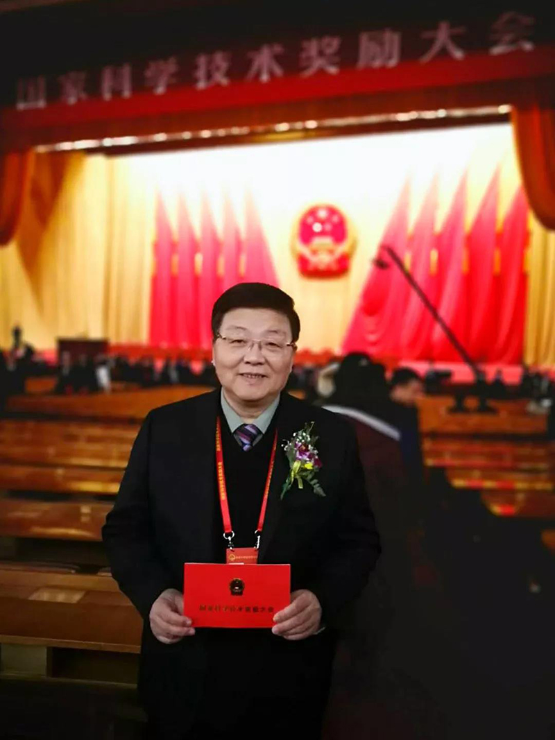 科技立异打造精品国药——肖伟研究员团队荣获“国家手艺发明奖”