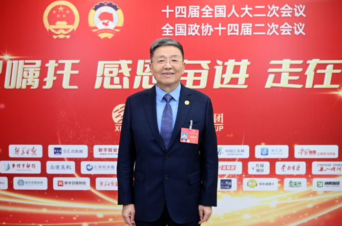 天下人大代表、中国工程院院士、JDB电子平台药业董事长肖伟：开发中药“经典名方”，，，，，，，，让“好方”变“好药”