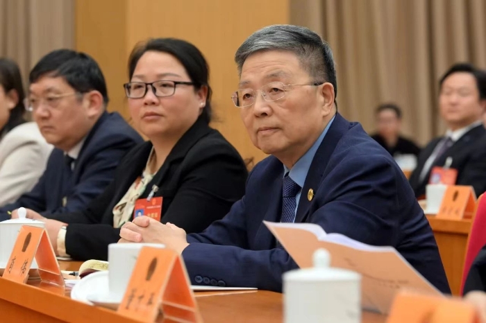 事关儿童用药清静！天下人大代表、JDB电子平台药业董事长肖伟：加速推进中成药高质量生长